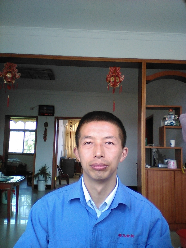 红玫瑰的第一张照片--随州残疾人相亲网